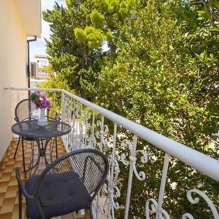 Apartment Goran *