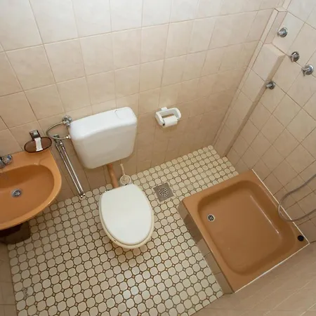 Apartment Goran Baska Voda